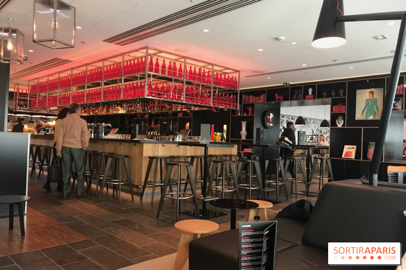Le CitizenM dévoile CloudM, son Skybar