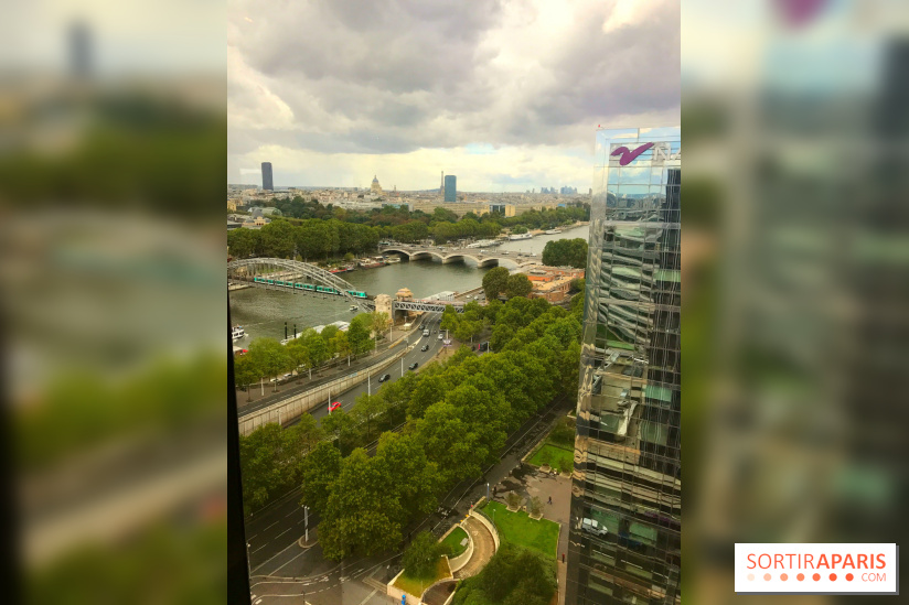 Le CitizenM dévoile CloudM, son Skybar