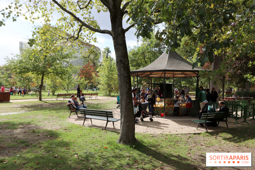 Le Village des Manèges provisoire du Jardin d'Acclimatation