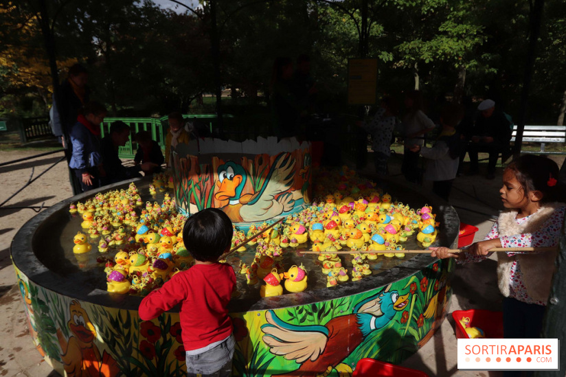 Le Village des Manèges provisoire du Jardin d'Acclimatation