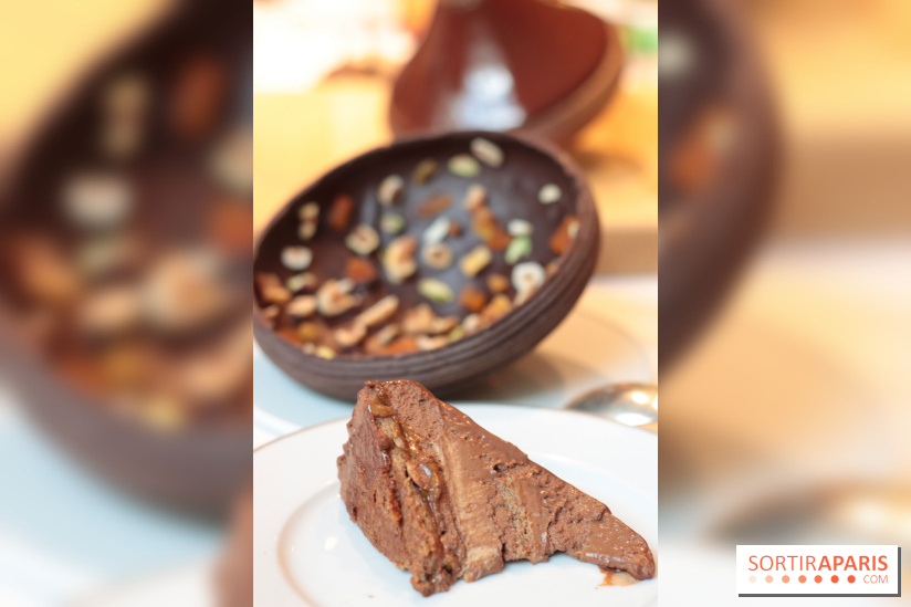 Bûche de Noël toupie du Shangri-La Paris 2017