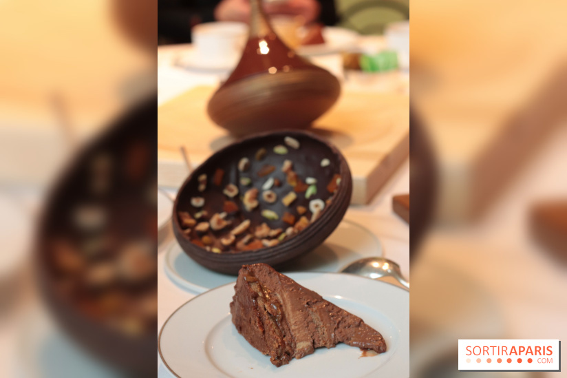 Bûche de Noël toupie du Shangri-La Paris 2017