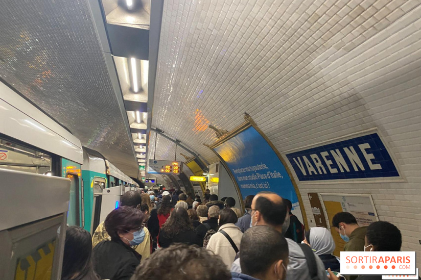 Transports en Île-de-France : l'heure de pointe avancée à 15h30 en raison du nouveau couvre-feu 
