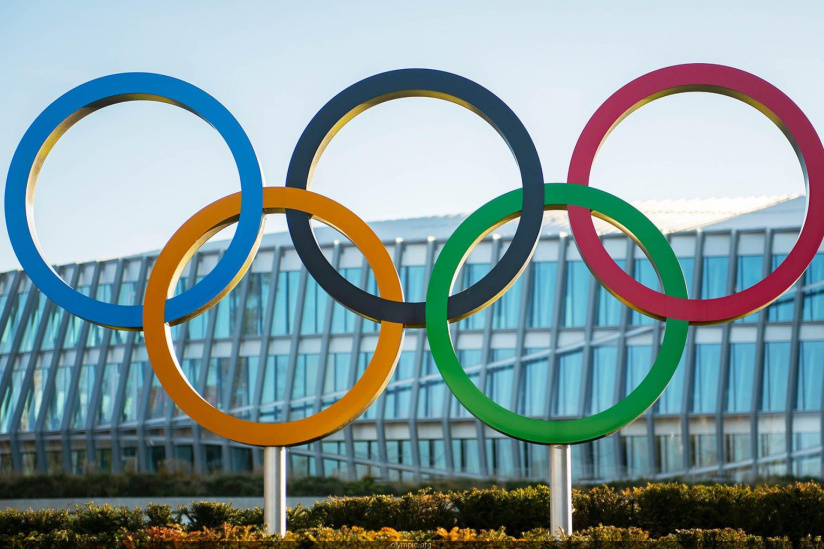 JO de Tokyo : sur le parcours de la flamme olympique, des spectateurs mais pas d'acclamations