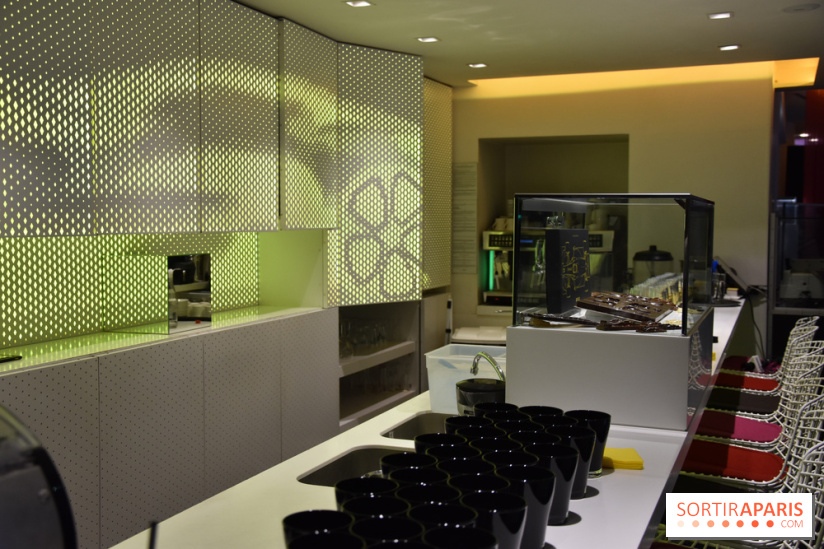 Renault Sport ouvre un corner Food sur les Champs Elysées