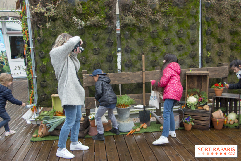 Chasse aux oeufs de Pâques Pierre Lapin au BHV Marais : les photos