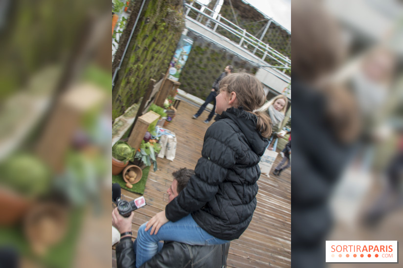 Chasse aux oeufs de Pâques Pierre Lapin au BHV Marais : les photos