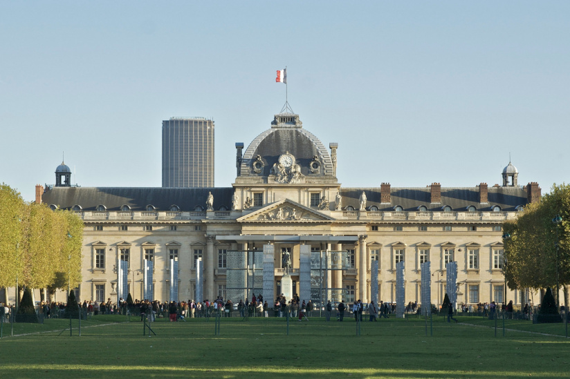 Peut-on visiter l'Ecole Militaire de Paris, le lieu où se forme toujours l'élite de l'armée ?