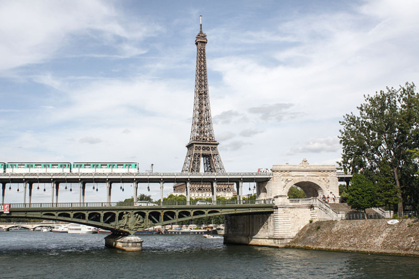 Histoire du Pont de Bir-Hakeim 
