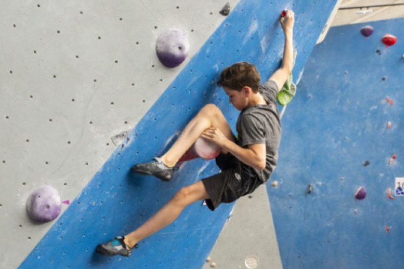 Stages sportifs pour les enfants chez Arkose et Foot in Five