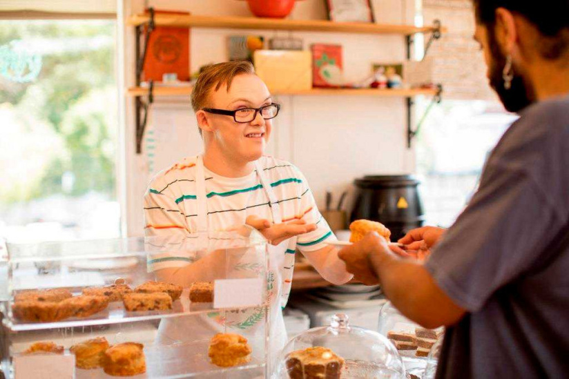 En 10 Saveurs, le resto qui s’adapte au handicap