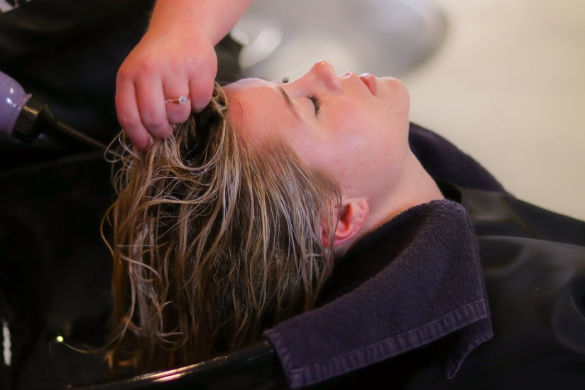 Déconfinement : Comment les coiffeurs s'adaptent pour rouvrir le 11 mai