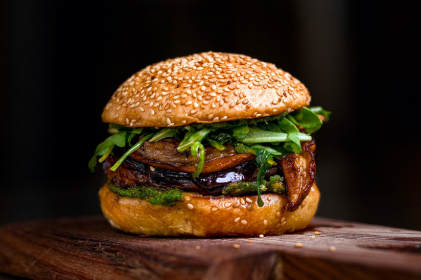 Joia, le restaurant d'Hélène Darroze, propose des menus livrés ou à emporter