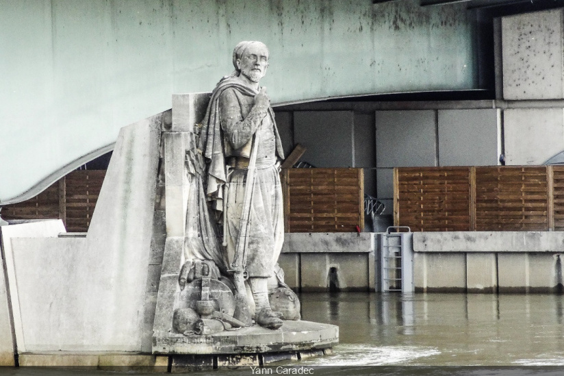 The story of the Zouave du Pont de l'Alma, the statue used to measure the floods of the Seine