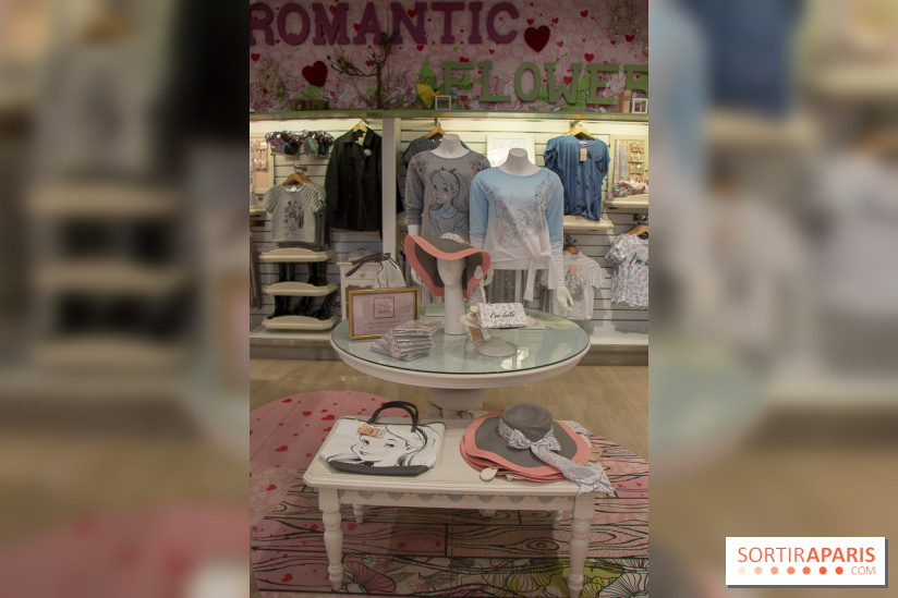 Corner Culture Vintage Disneyland Paris au Disney Village