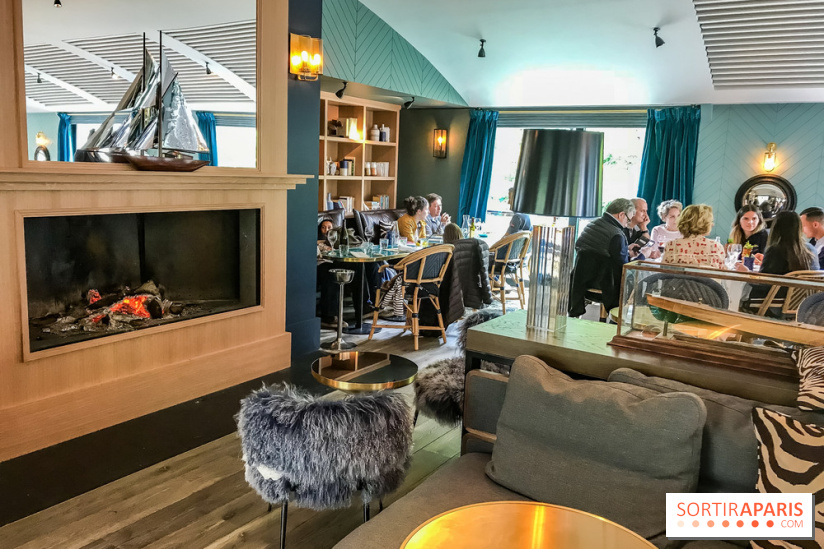 Le River Café, la péniche terrasse-restaurant se renouvelle