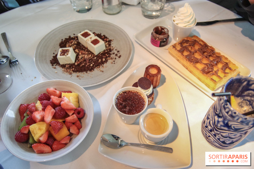 Le River Café, la péniche terrasse-restaurant se renouvelle