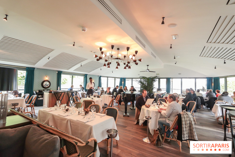 Le River Café, la péniche terrasse-restaurant se renouvelle