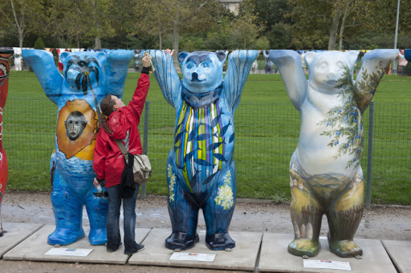 Les oursons géant du Champs de Mars à Paris - , Les United Buddy Bears à Paris