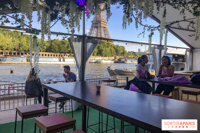 La Guinguette Sohso face à la Tour Eiffel