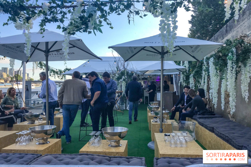 La Guinguette Sohso face à la Tour Eiffel