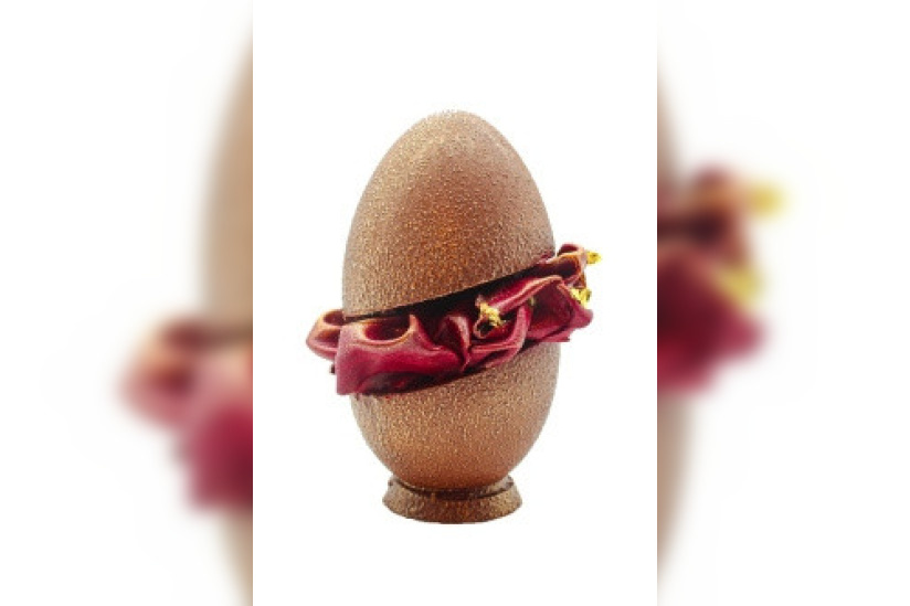 Oeuf de Pâques 2021 by Angelo Musa au Plaza Athénée 