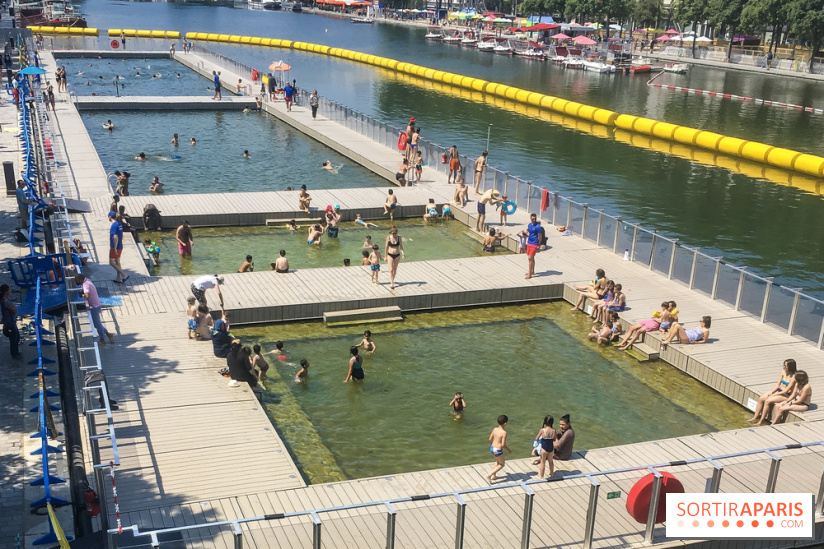 NOUVEAUTÉ : les grands bassins des deux piscines sont transformés en piscine  à balles pendant un mois.
