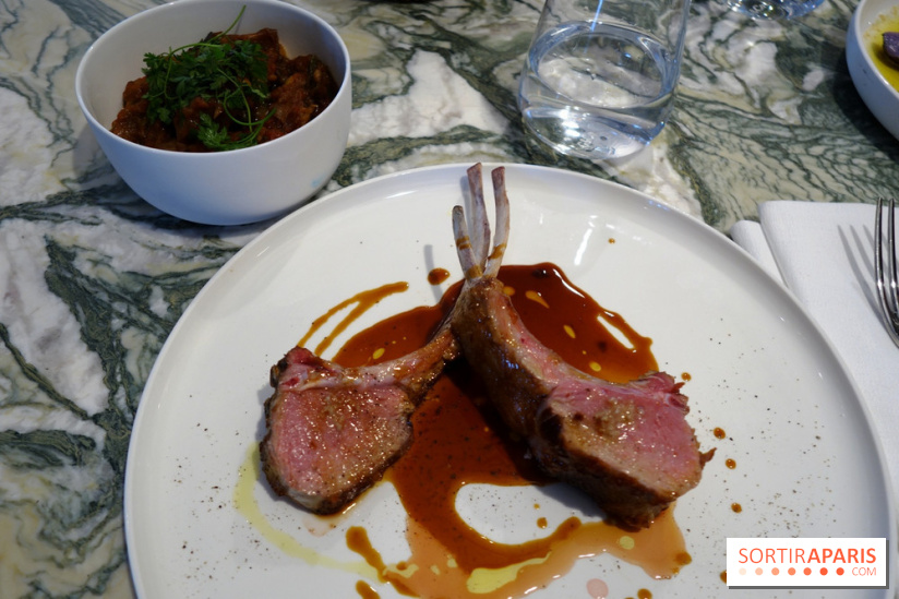 Zebra par Alexandre Giesbert et Julien Ross dans le 16e à Paris