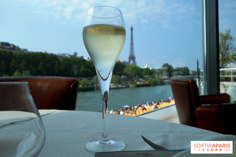 Brunch et croisière offerte sur La Seine avec les Bateaux Mouches