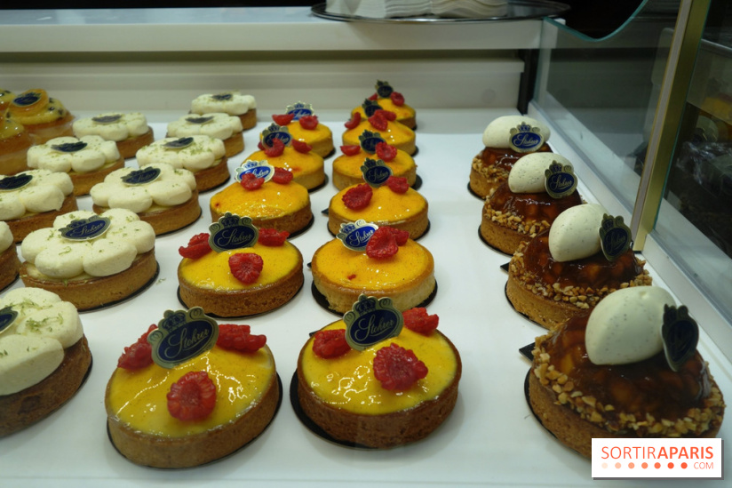 Boutique commune À la Mère de Famille et Stohrer à Paris