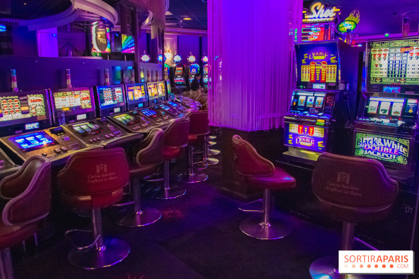 Interior view, slot machines in the Paris Las Vegas Hotel & Casino