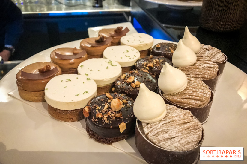 Tea-time Hotel Duo by Kevin Lacote