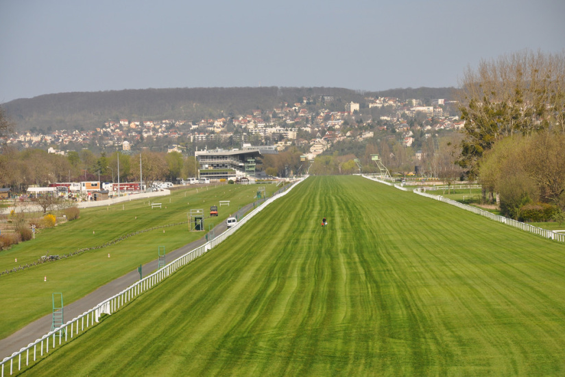 L'Hippodrome de Maisons-Laffitte (78) s'apprête à rouvrir peu à peu ses grilles
