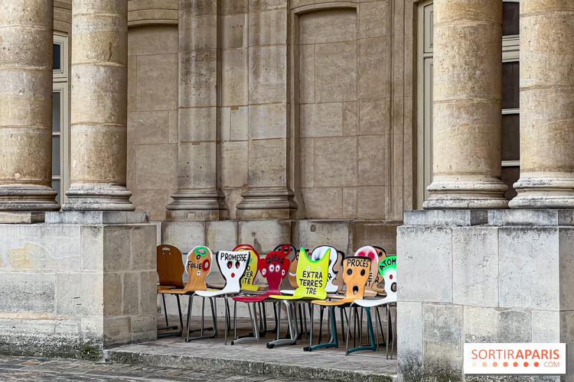 Paris Design Week 2025 : "577 chaises : l’hémicycle citoyen", l'installation aux Archives nationales