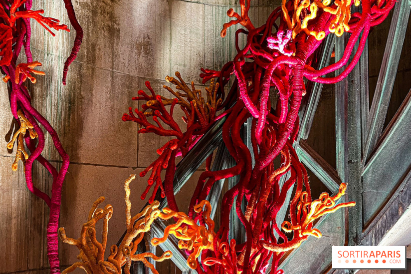 Paris Design Week 2025: une œuvre textile s'invite dans la Colonne de Juillet, place de la Bastille