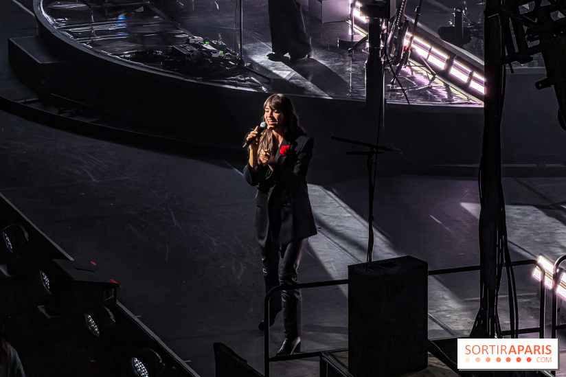 Clara Luciani en concert à l'Accor Arena de Paris en février 2026