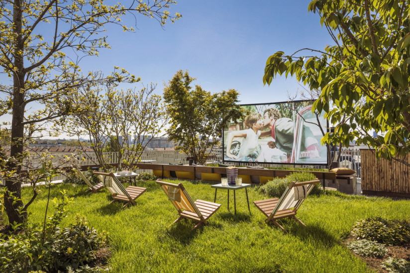 Étoiles filantes des Perséides : 3 soirées cinéma gratuites sur le rooftop de l'Hôtel Paradiso