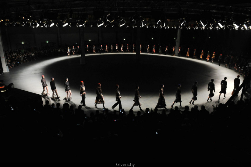 Semana de la Moda de París 2025 reviva el desfile Givenchy Prêtà