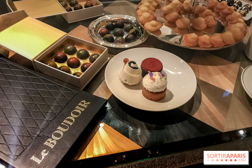Le Boudoir, le comptoir à pâtisserie du Crillon