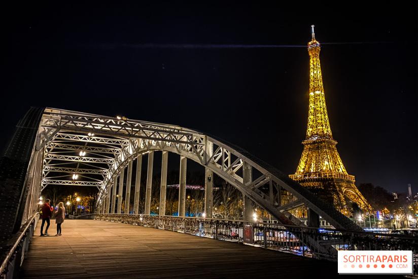 Visuel Paris Tour Eiffel pont nuit
