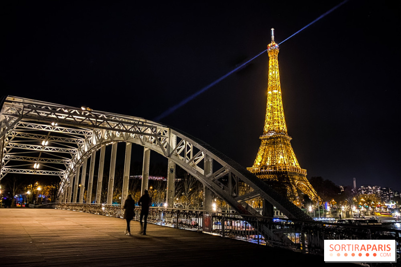 Visuel Paris Tour Eiffel pont nuit
