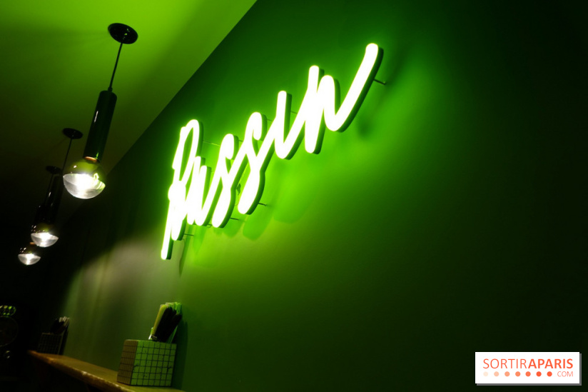 Poussin aux Batignolles à Paris, les photos