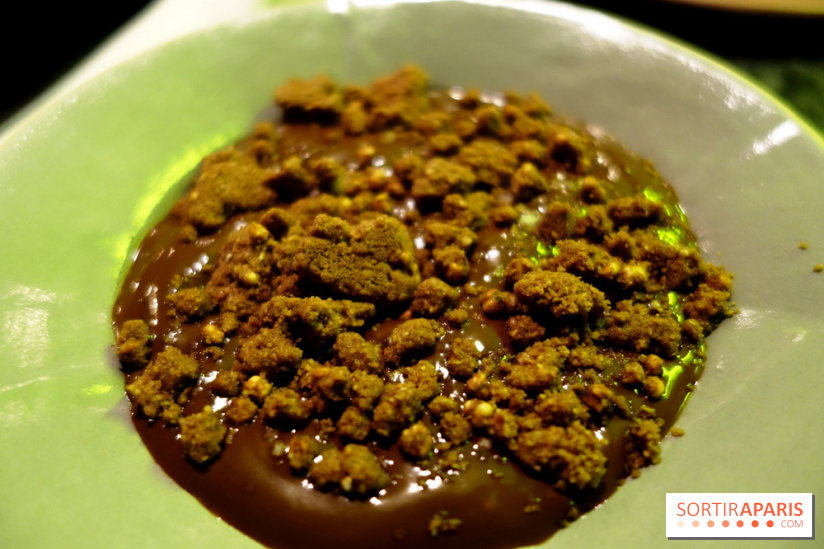 Poussin aux Batignolles à Paris, les photos