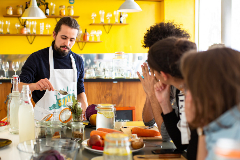 "Ramène ta Fraise" le premier lieu éphémère dédié à l'alimentation responsable ouvre à Paris