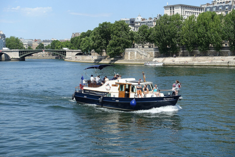 Bateau à Paris : Naviguez, vivez Paris autrement !