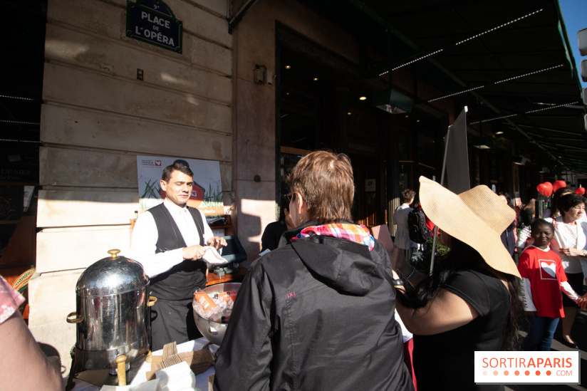 Le Petit déjeuner du Cœur du Café de la Paix