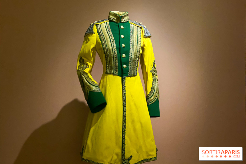 Album Photo : Yeshwant Rao Holkar II, Moderne Maharadjah au Musée des Arts Décoratifs