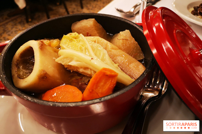 Batifol - Restaurant Paris 10 - Traditionnel pot au feu à l’os à moelle