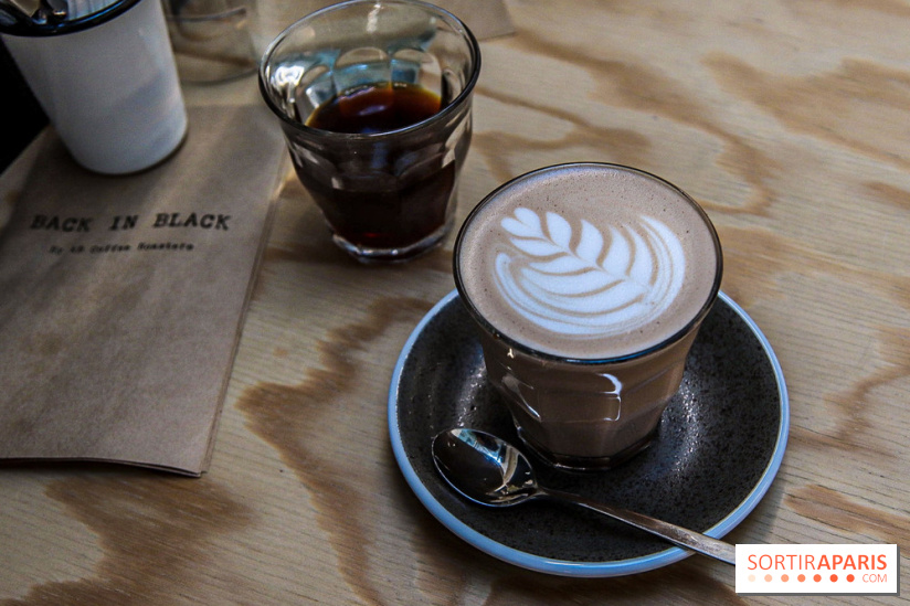 Back In Black coffee shop, les photos