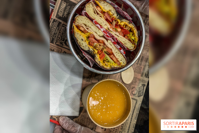 Noo York Hot Dog Bagel